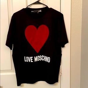 Women’s Black Love Moschino Tshirt.